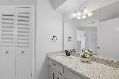 525 Candlewood Lane, Garland, TX 75041 - Photo 15