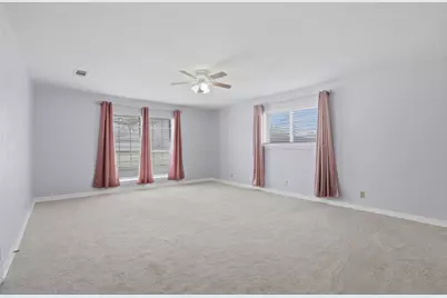 525 Candlewood Lane, Garland, TX 75041 - Photo 13