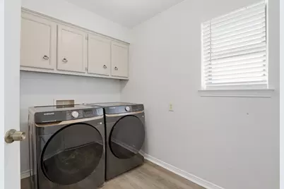 525 Candlewood Lane, Garland, TX 75041 - Photo 21