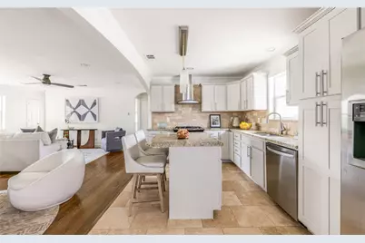 7014 Wake Forrest Drive, Dallas, TX 75214 - Photo 9