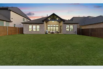 2553 Hampstead Lane, Carrollton, TX 75010 - Photo 33