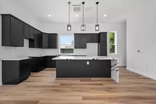 1475 McKee St, Dallas, TX 75215 - Photo 13