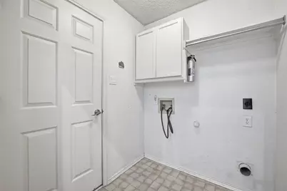 934 Highgate Drive, Lewisville, TX 75067 - Photo 13