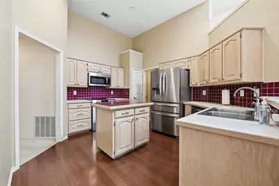 934 Highgate Drive, Lewisville, TX 75067 - Photo 5