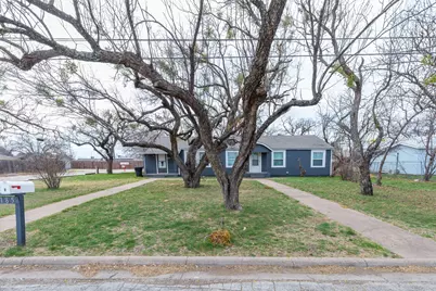 3185 Curry Lane, Abilene, TX 79605 - Photo 3