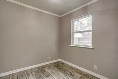 5917 Whispering Lane, Watauga, TX 76148 - Photo 15