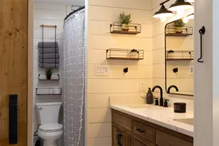 2220 N Village Dr, Bonham, TX 75418 - Photo 9