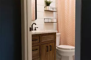 2220 N Village Dr, Bonham, TX 75418 - Photo 13