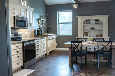 2220 N Village Drive, Bonham, TX 75418 - Photo 19