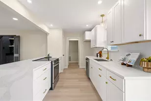 2418 Monett Dr, Sherman, TX 75092 - Photo 9