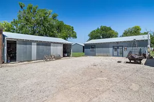 5100 Hwy 144, Walnut Springs, TX 76690 - Photo 33