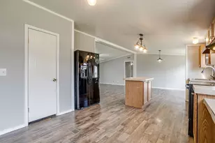 646 Whisper View Cir, Granbury, TX 76049 - Photo 19