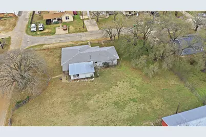 609 E Broadway Street, Stephenville, TX 76401 - Photo 5
