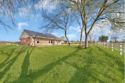 109 Pioneer Court, Waxahachie, TX 75167 - Photo 5