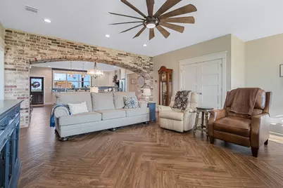 5050 Helton Road, Justin, TX 76247 - Photo 3