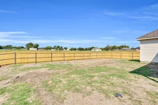 530 E Lamar St, Palmer, TX 75152 - Photo 25