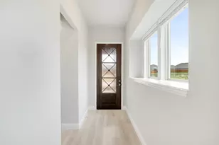 1005 River Oaks Dr, Godley, TX 76044 - Photo 5