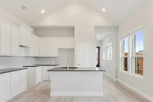 1005 River Oaks Dr, Godley, TX 76044 - Photo 9