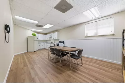 601 10th Street, Grand Prairie, TX 75050 - Photo 9