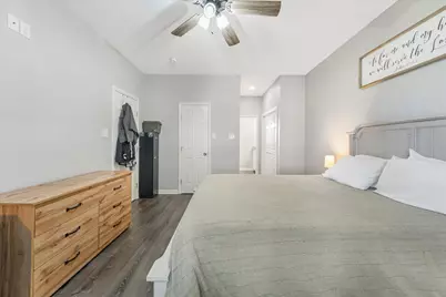 102 E Willow Street, Sanger, TX 76266 - Photo 13