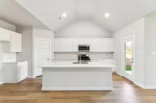 4101 Medina Dr, Farmersville, TX 75442 - Photo 7