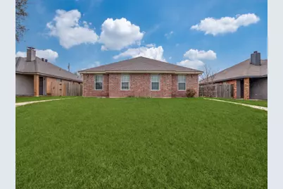 1439 N Bluegrove Road, Lancaster, TX 75134 - Photo 1