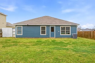 1305 Eagle Lake Drive, Azle, TX 76020 - Photo 29