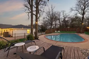 1021 Oakwood Dr, Keller, TX 76248 - Photo 3