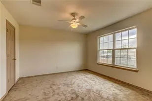 304 Timbercreek Ct, Princeton, TX 75407 - Photo 15