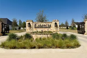 2012 Vaquero Dr, Weatherford, TX 76088 - Photo 1