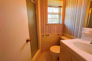 15 Post Oak Trail, Greenville, TX 75402 - Photo 9