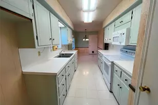 15 Post Oak Trail, Greenville, TX 75402 - Photo 3