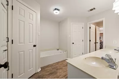 139 Runaway Bay Drive, Runaway Bay, TX 76426 - Photo 13