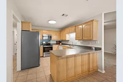 139 Runaway Bay Drive, Runaway Bay, TX 76426 - Photo 7