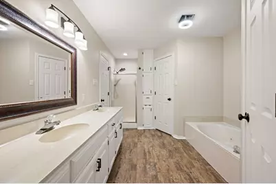 139 Runaway Bay Drive, Runaway Bay, TX 76426 - Photo 15