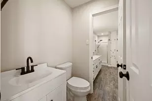 139 Runaway Bay Dr, Runaway Bay, TX 76426 - Photo 15