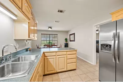 139 Runaway Bay Drive, Runaway Bay, TX 76426 - Photo 11