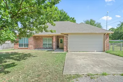 400 Bent Creek Dr, Grand Saline, TX 75140 - Photo 1