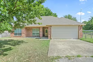 400 Bent Creek Dr, Grand Saline, TX 75140 - Photo 1