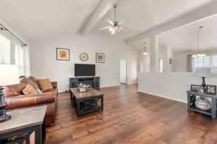 240 Half Moon Way, Runaway Bay, TX 76426 - Photo 7