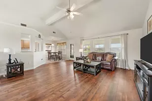 240 Half Moon Way, Runaway Bay, TX 76426 - Photo 5