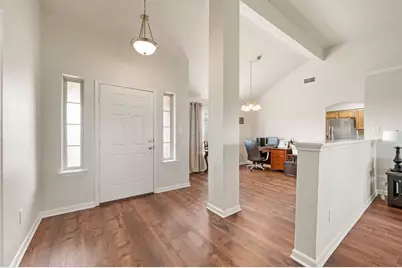 240 Half Moon Way, Runaway Bay, TX 76426 - Photo 3