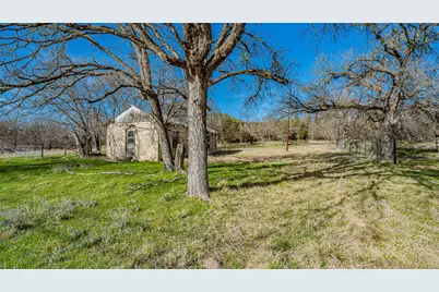 103 Fm 56 S, Glen Rose, TX 76043 - Photo 15
