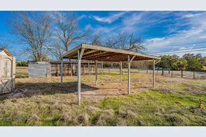 103 Fm 56 S, Glen Rose, TX 76043 - Photo 23