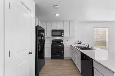 6820 Bramblewood Drive, Princeton, TX 75407 - Photo 5