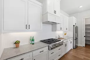 2209 Sandrellan St, Fort Worth, TX 76008 - Photo 7