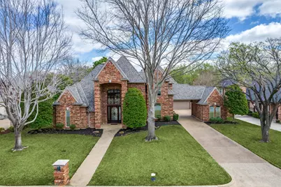 910 Saddlebrook Drive, Colleyville, TX 76034 - Photo 1