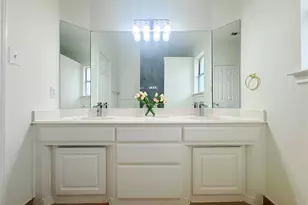 2201 Greendale Ct, Bedford, TX 76022 - Photo 21