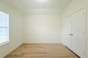 2201 Greendale Ct, Bedford, TX 76022 - Photo 19