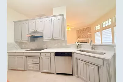 2201 Greendale Court, Bedford, TX 76022 - Photo 17